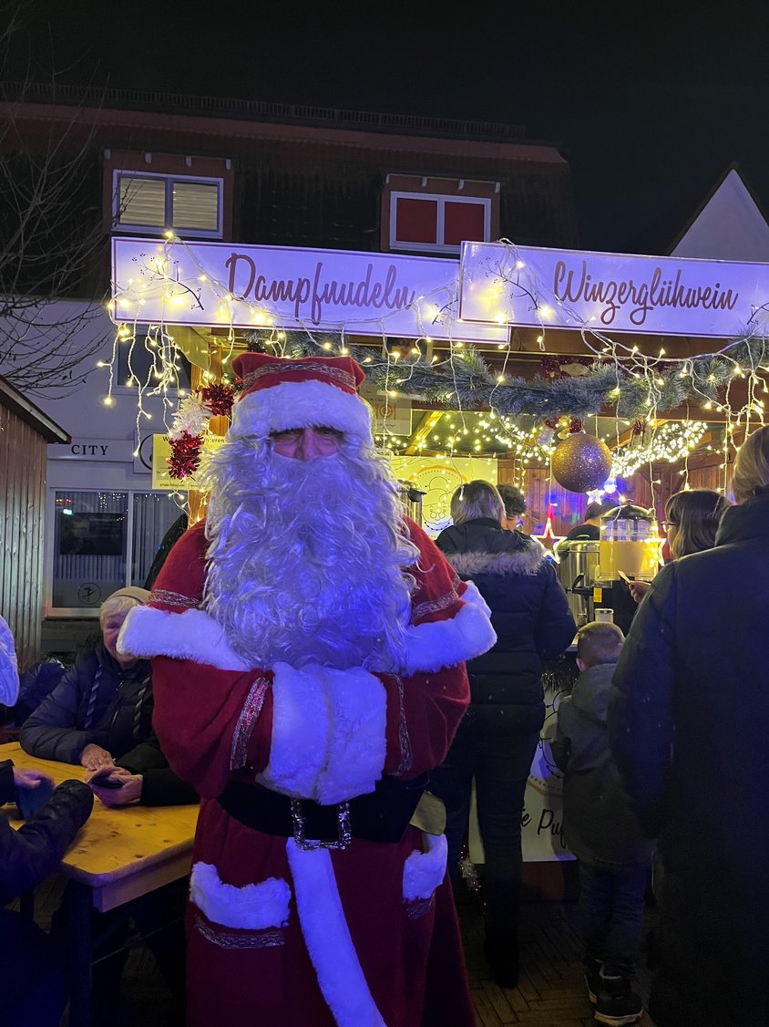 Weihnachtsmarkt 2025_Weihnachtsmann