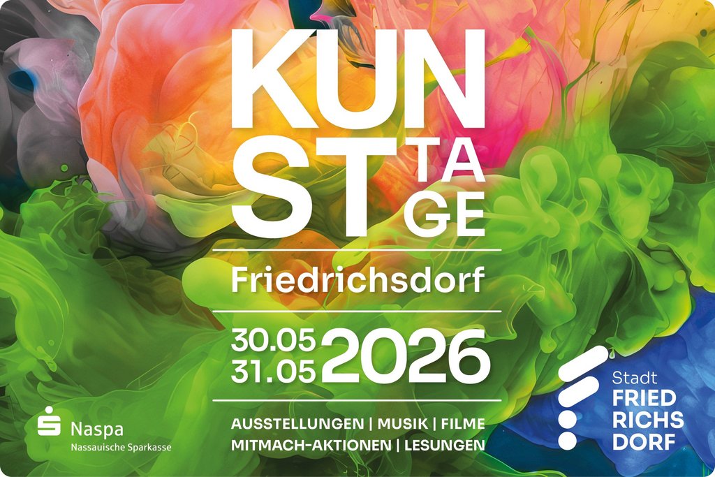 Weißer Schriftzug der Kunsttage vor bunten Farbschlieren