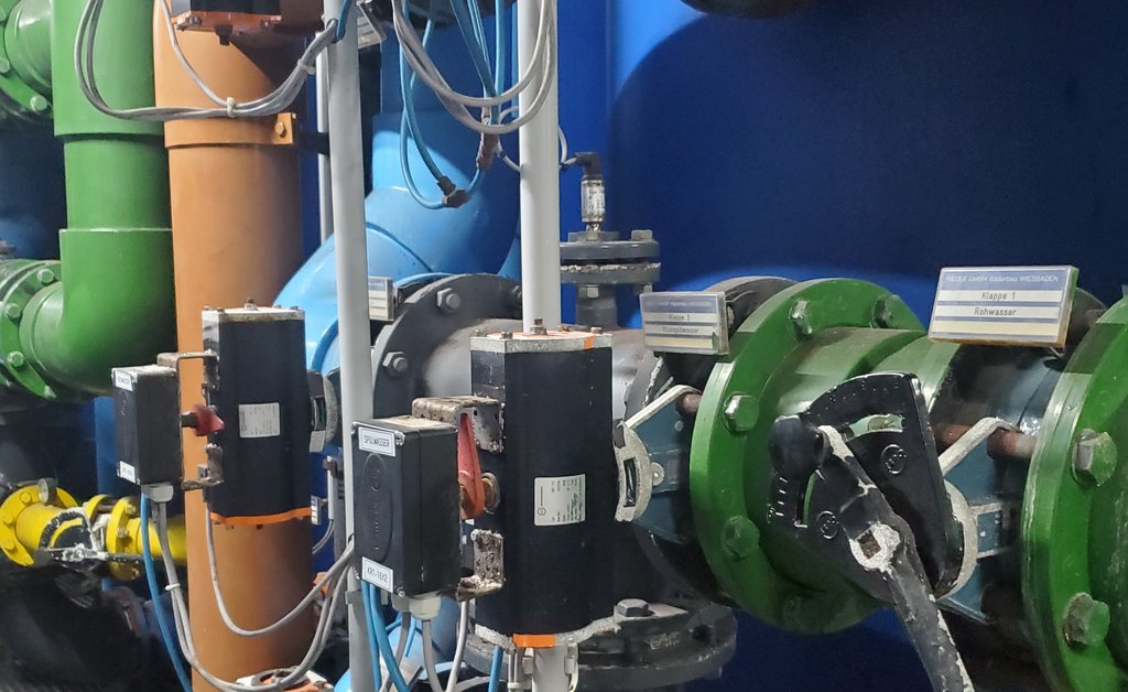 Rohre der Badewassertechnik